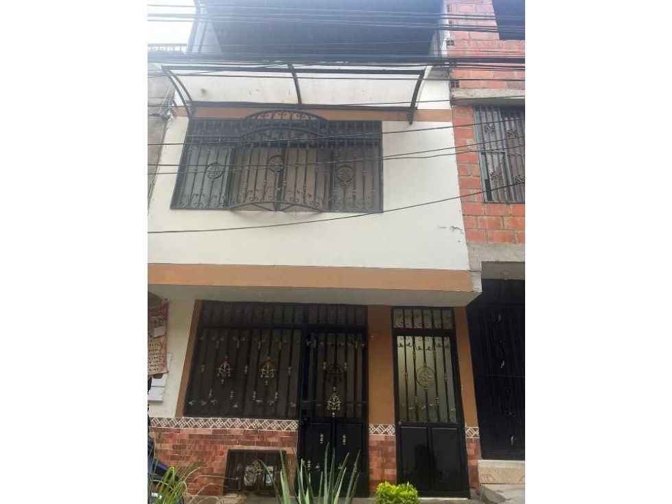 Casa en venta Santander Girón Aldea Media 45 m2 Habitaciones 4 Baños 2 Garajes 0 Precio $250000000