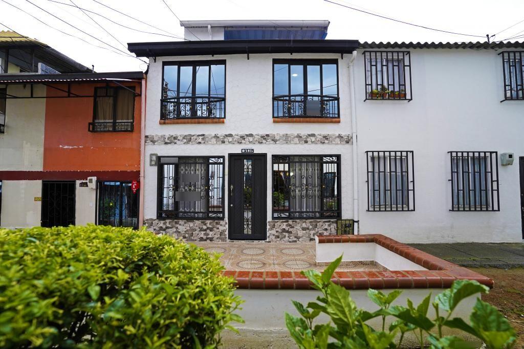 Casa en venta Risaralda Dosquebradas Emmaus Et Ii 105 m2 Habitaciones 4 Baños 2 Garajes 1 Precio $225000000