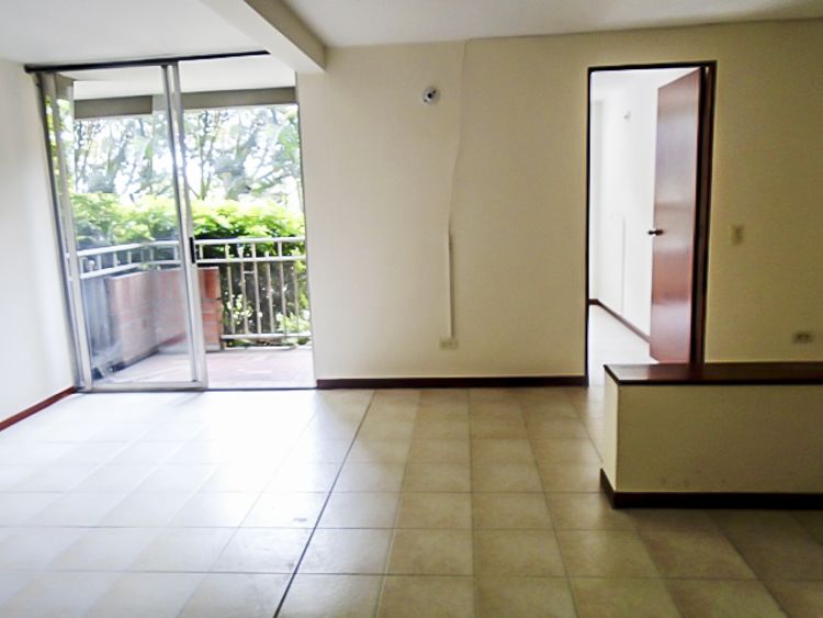 Apartamento en venta Antioquia Medellín Santa Maria De Los Angeles 80 m2 Habitaciones 3 Baños 2 Garajes 2 Precio $670000000