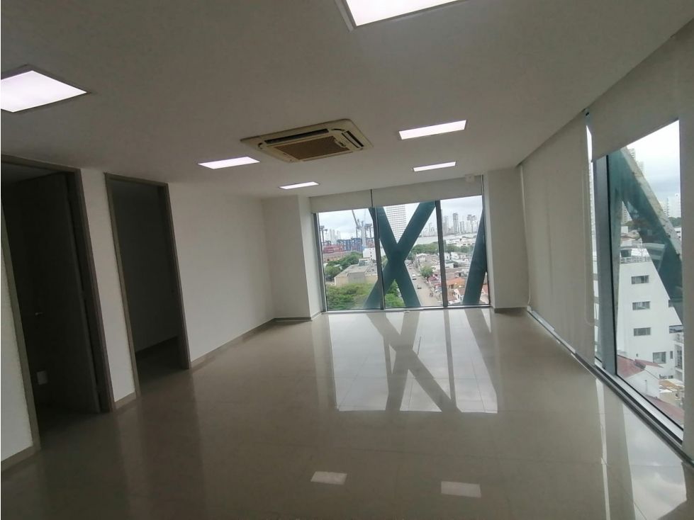 Oficina en venta Bolívar Cartagena Manga 82 m2 Habitaciones 0 Baños 2 Garajes 3 Precio $550000000