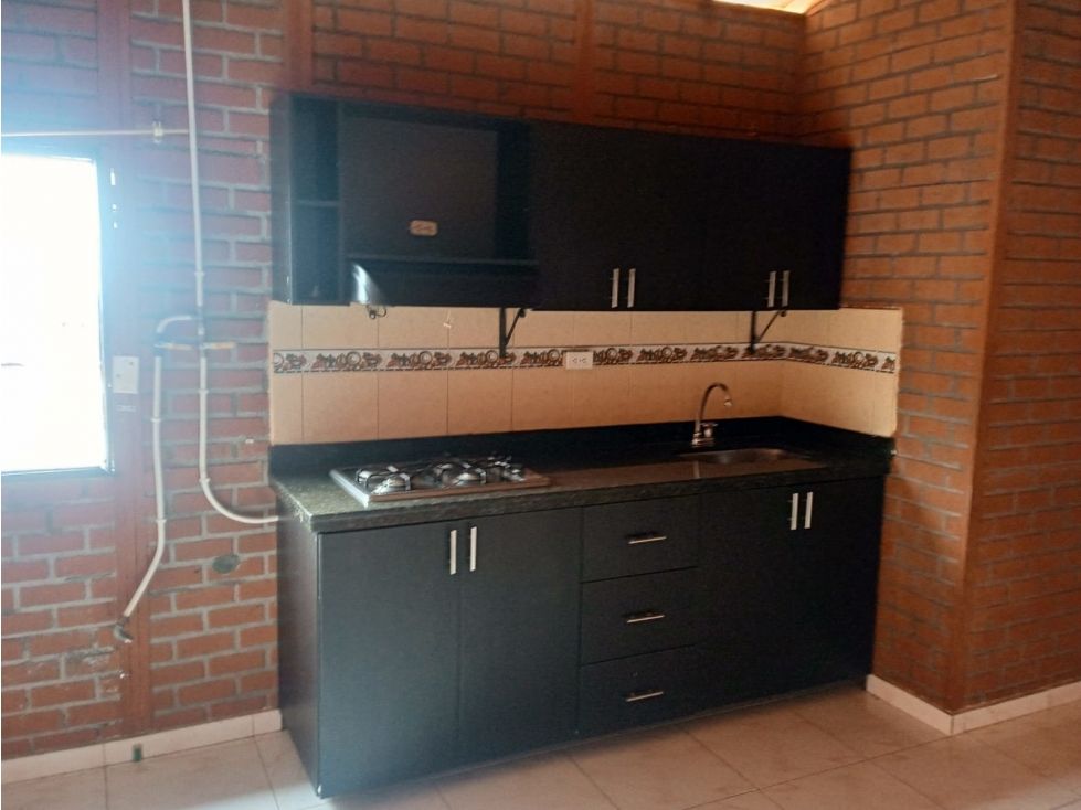 Casa en venta Antioquia Medellín Enciso 138 m2 Habitaciones 5 Baños 3 Garajes 0 Precio $300000000