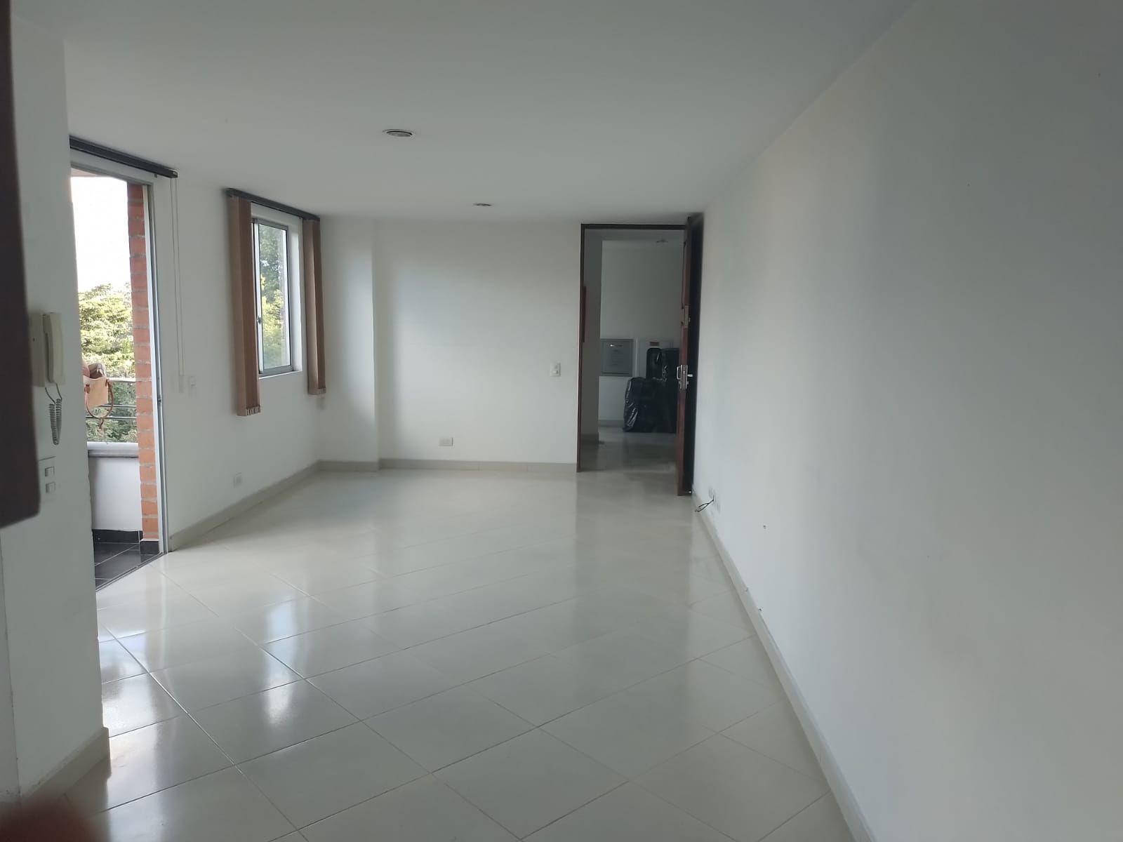 Apartamento en arriendo Antioquia Medellín Medellín 90 m2 Habitaciones 3 Baños 2 Garajes 2 Precio $3700000