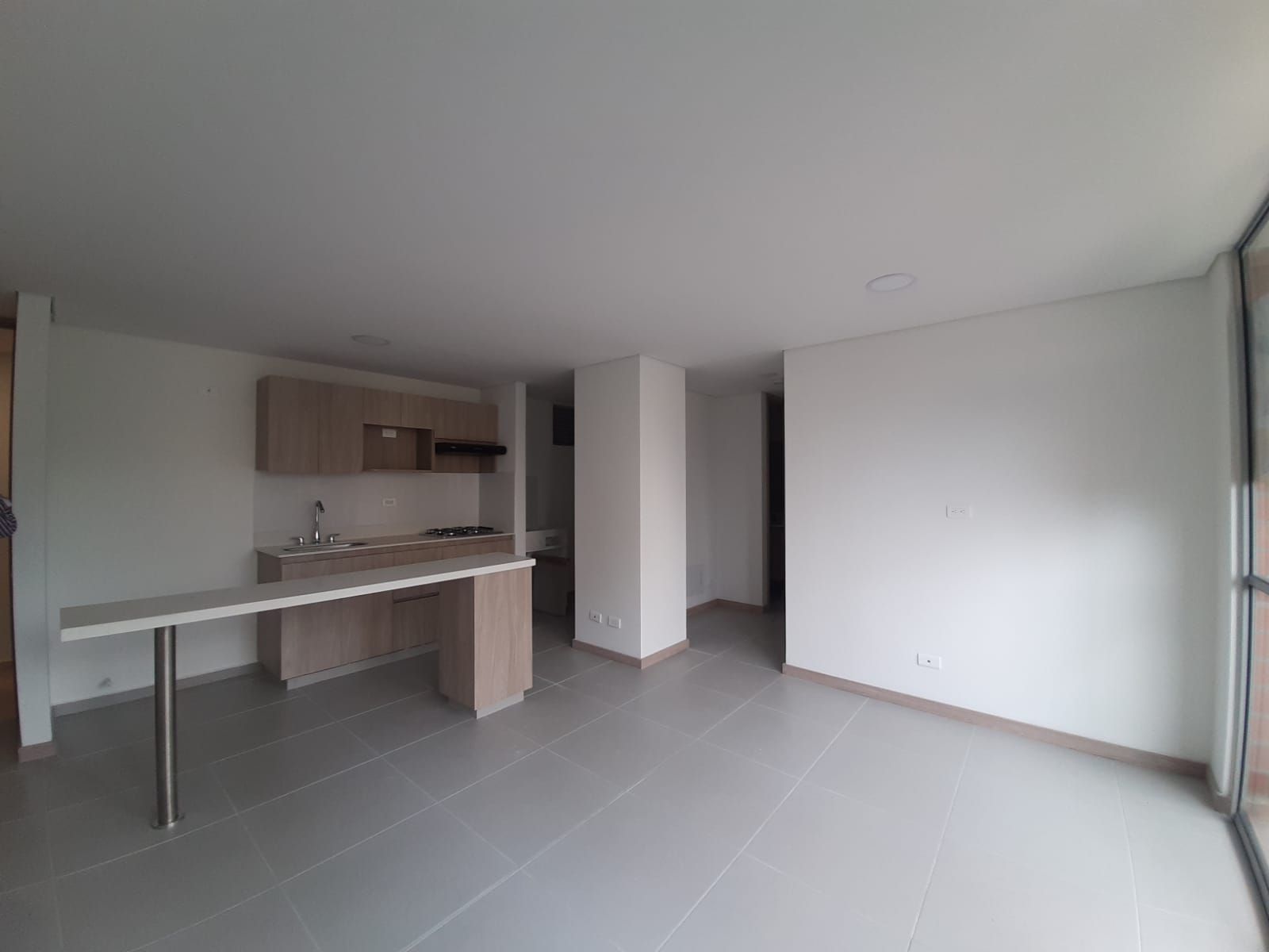 Apartamento en arriendo Antioquia Itagüí Ditaires 55 m2 Habitaciones 2 Baños 2 Garajes 2 Precio $2300000