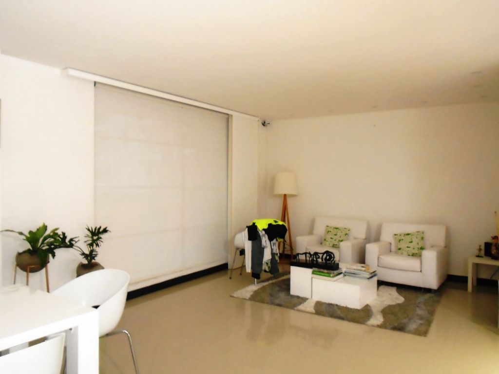 Casa en venta Risaralda Pereira La Julita 240 m2 Habitaciones 3 Baños 4 Garajes 3 Precio $1100000000