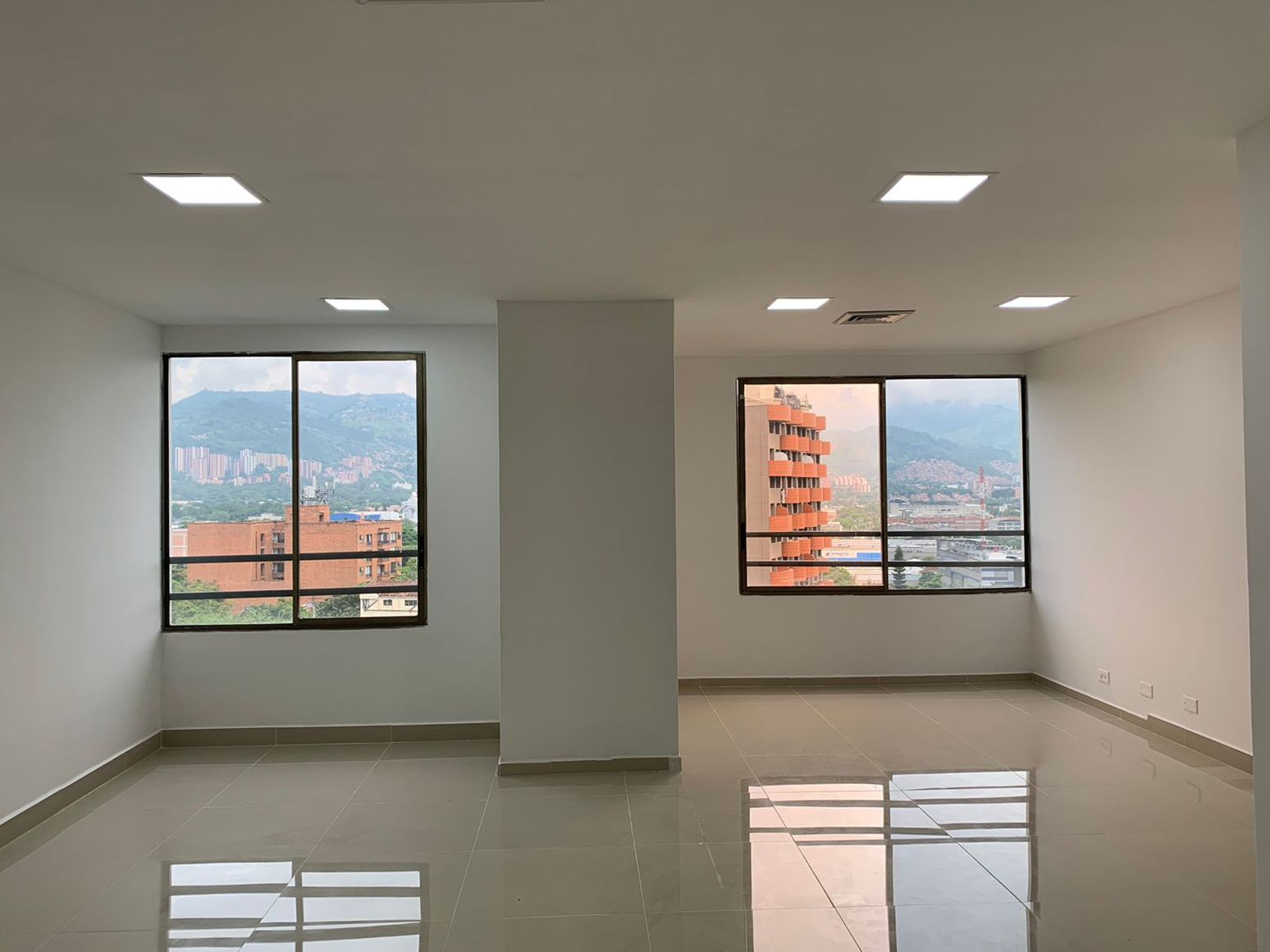 Local en arriendo Antioquia Medellín Altos Del Poblado 57 m2 Habitaciones 0 Baños 10 Garajes 1 Precio $13200000