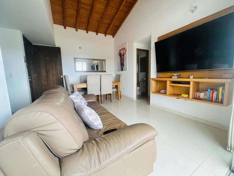 Apartamento en venta Antioquia La Ceja Hipódromo 64 m2 Habitaciones 3 Baños 2 Garajes 2 Precio $380000000