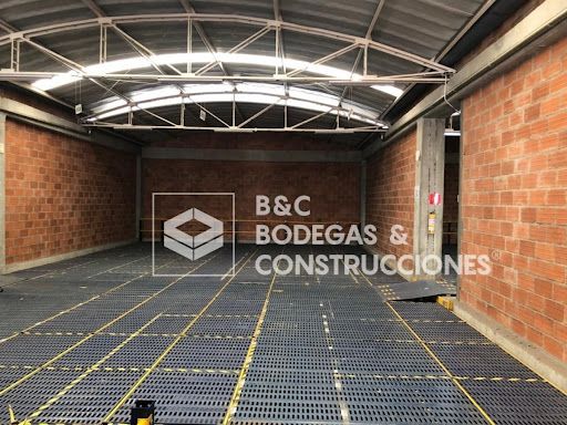 Bodega en arriendo Antioquia Itagüí Zona Industrial No 1 470 m2 Habitaciones 0 Baños 4 Garajes 1 Precio $19500000