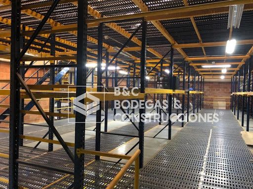 Bodega en arriendo Antioquia Itagüí Zona Industrial No 1 444 m2 Habitaciones 0 Baños 4 Garajes 1 Precio $18500000
