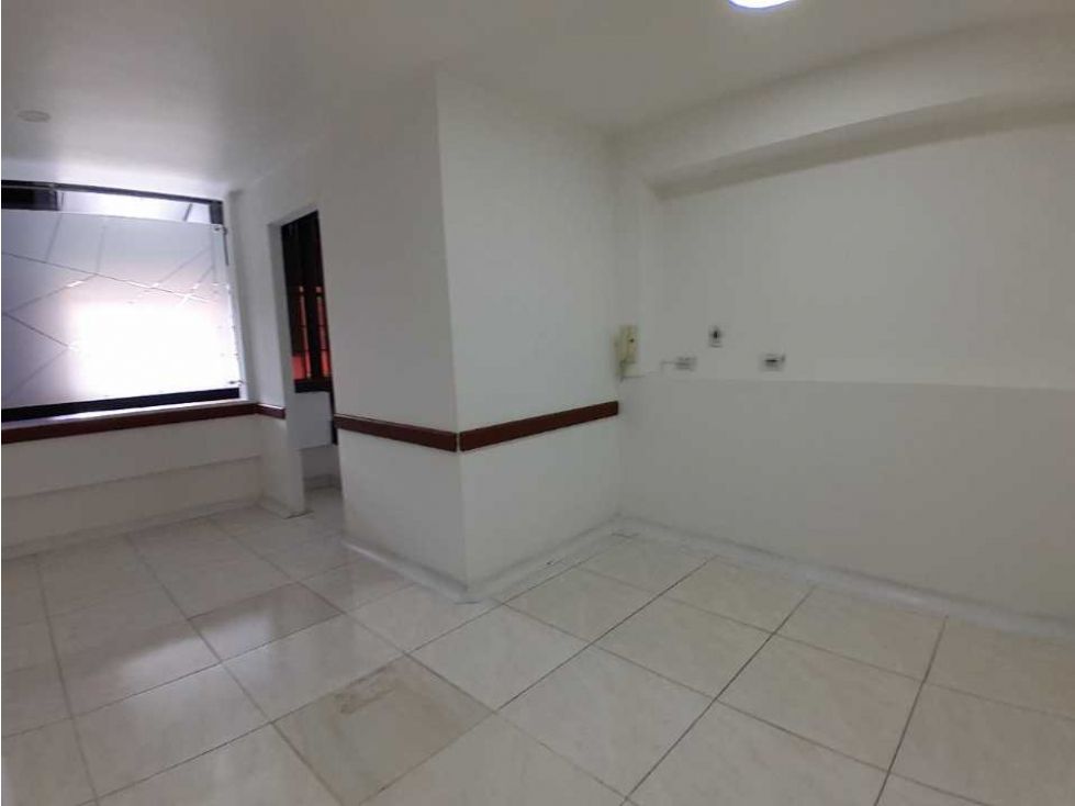 Local en arriendo Antioquia Medellín San Diego 37 m2 Habitaciones 0 Baños 0 Garajes 1 Precio $1750000