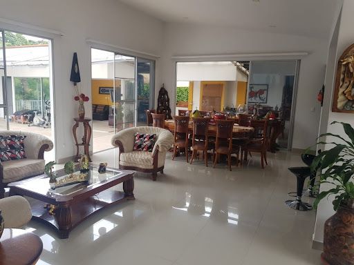 Casa en venta Risaralda Pereira Pereira 650 m2 Habitaciones 7 Baños 15 Garajes 13 Precio $1400000000
