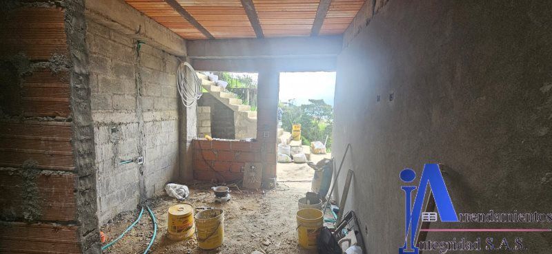 Apartaestudio en arriendo Antioquia Medellín El Rincon 25 m2 Habitaciones 1 Baños 1 Garajes 0 Precio $800000