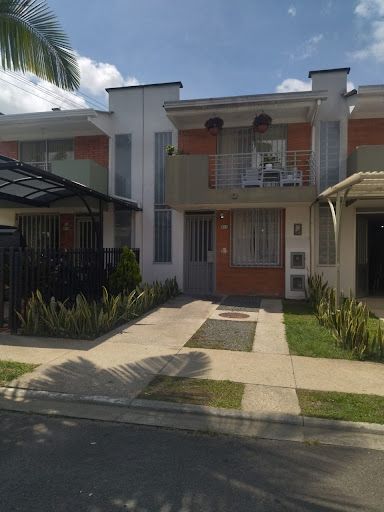 Casa en venta Risaralda Pereira Villa Verde 80 m2 Habitaciones 4 Baños 2 Garajes 1 Precio $335000000