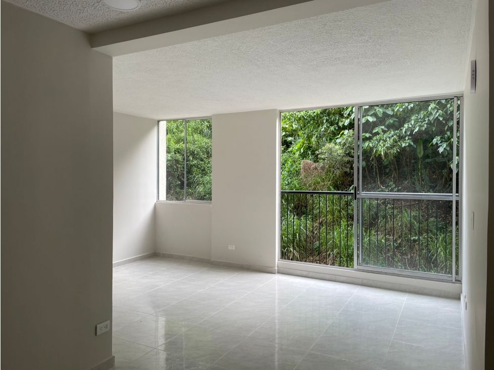 Apartamento en venta Risaralda Pereira Pereira 48 m2 Habitaciones 2 Baños 1 Garajes 1 Precio $220000000