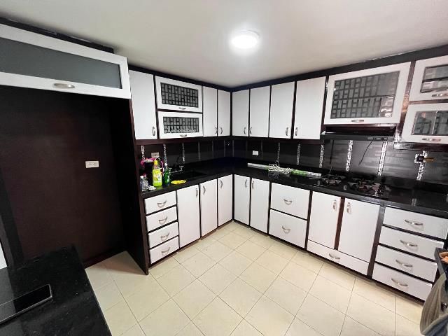 Casa en arriendo Antioquia Rionegro Cuatro Esquinas 110 m2 Habitaciones 4 Baños 2 Garajes 2 Precio $2800000
