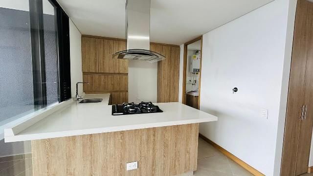 Apartamento en arriendo Antioquia Medellín Medellín 100 m2 Habitaciones 2 Baños 2 Garajes 3 Precio $5900000