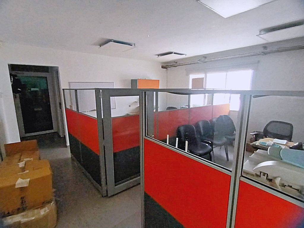 Oficina en arriendo Bolívar Cartagena Pie De La Popa 200 m2 Habitaciones 0 Baños 4 Garajes 0 Precio $7000000