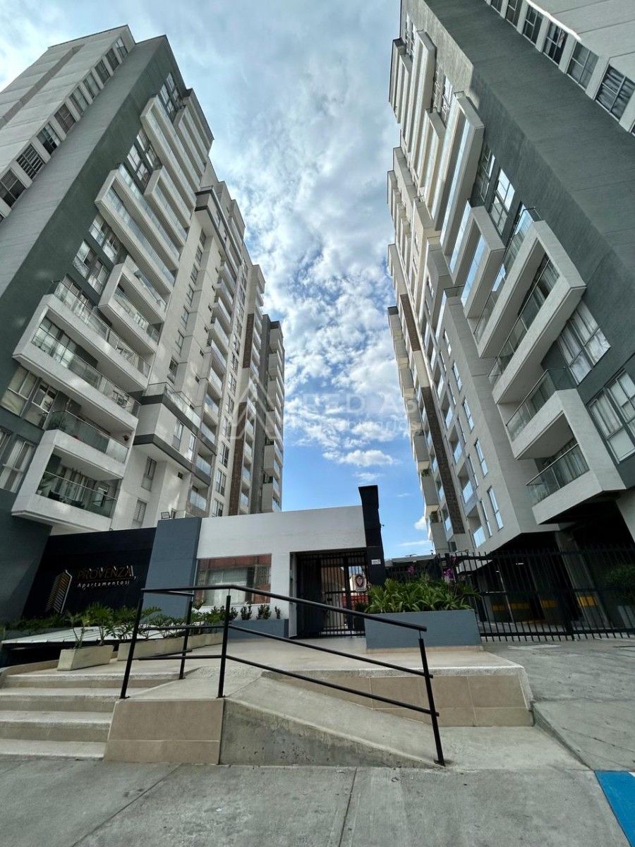 Apartamento en venta Risaralda Dosquebradas Ub Villa Fanny 74 m2 Habitaciones 3 Baños 2 Garajes 2 Precio $345000000