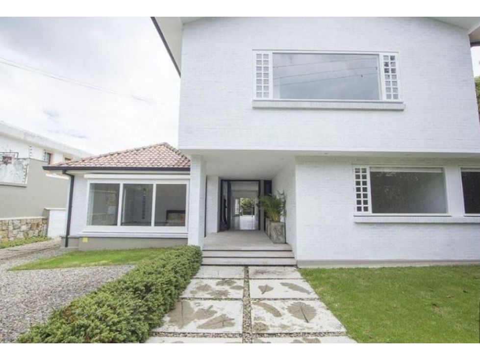 Casa en venta Cundinamarca Bogotá Santa Ana Oriental 655 m2 Habitaciones 5 Baños 6 Garajes 3 Precio $8500000000
