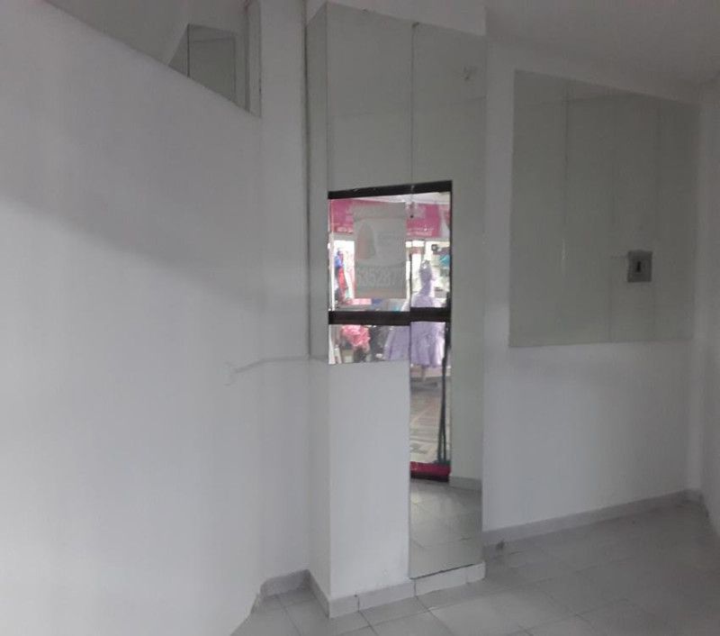 Local en arriendo Santander Bucaramanga Centro 7 m2 Habitaciones 0 Baños 0 Garajes 0 Precio $748800