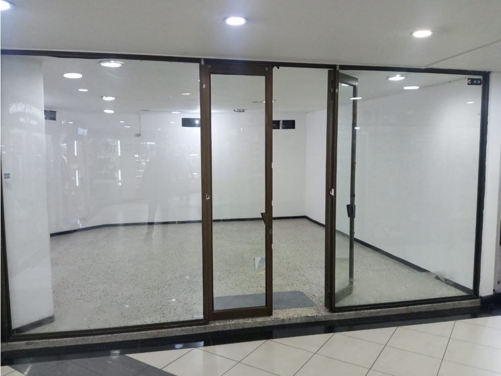 Local en venta Caldas Manizales El Centro 34 m2 Habitaciones 0 Baños 0 Garajes 0 Precio $460000000