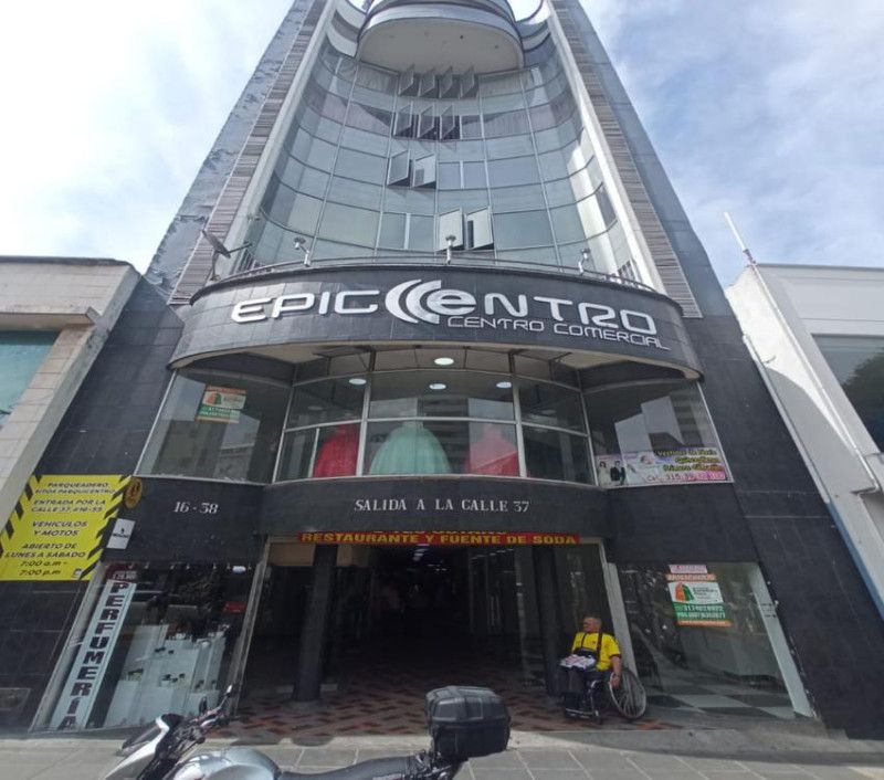 Local en arriendo Santander Bucaramanga Centro 4 m2 Habitaciones 0 Baños 0 Garajes 0 Precio $532000