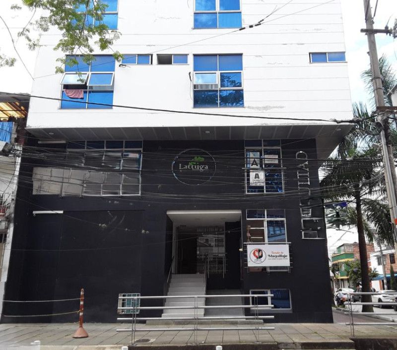 Local en arriendo Santander Bucaramanga Universidad 28 m2 Habitaciones 0 Baños 0 Garajes 0 Precio $1200000