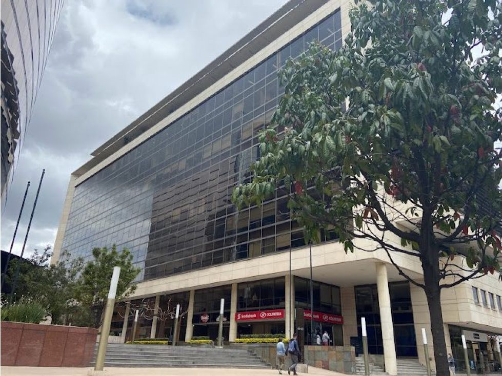 Oficina en arriendo Cundinamarca Bogotá La Esperanza Norte 91 m2 Habitaciones 0 Baños 10 Garajes 4 Precio $8640000