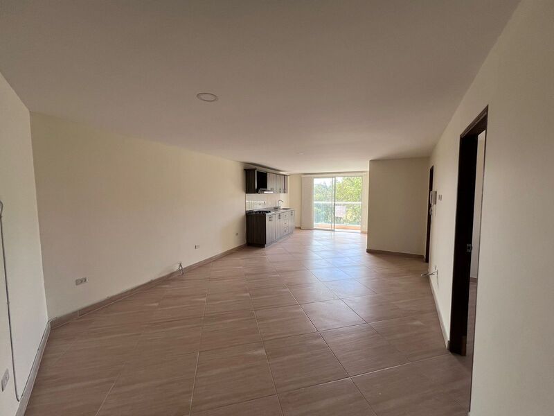 Apartamento en venta Antioquia Rionegro Ub La Pereira 90 m2 Habitaciones 3 Baños 2 Garajes 2 Precio $405000000