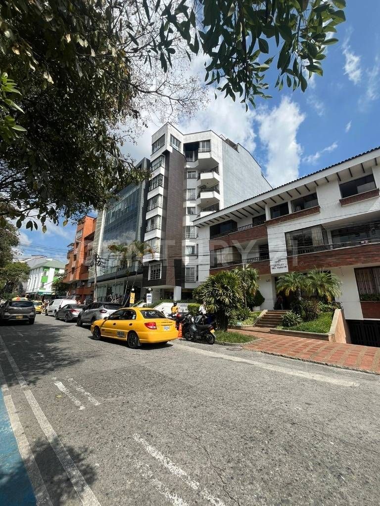Apartamento en venta Quindío Armenia Fundadores 113 m2 Habitaciones 3 Baños 2 Garajes 2 Precio $370000000