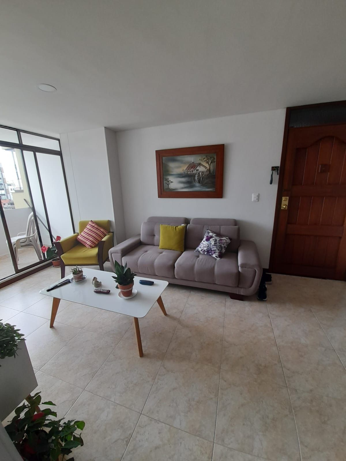Apartamento en venta Risaralda Pereira Los Alpes 90 m2 Habitaciones 3 Baños 2 Garajes 2 Precio $420000000