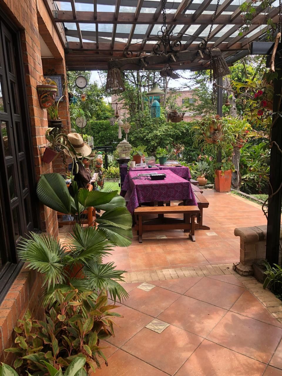 Casa en venta Valle Del Cauca Cali Sector Patio Bonito 320 m2 Habitaciones 4 Baños 4 Garajes 4 Precio $1490000000