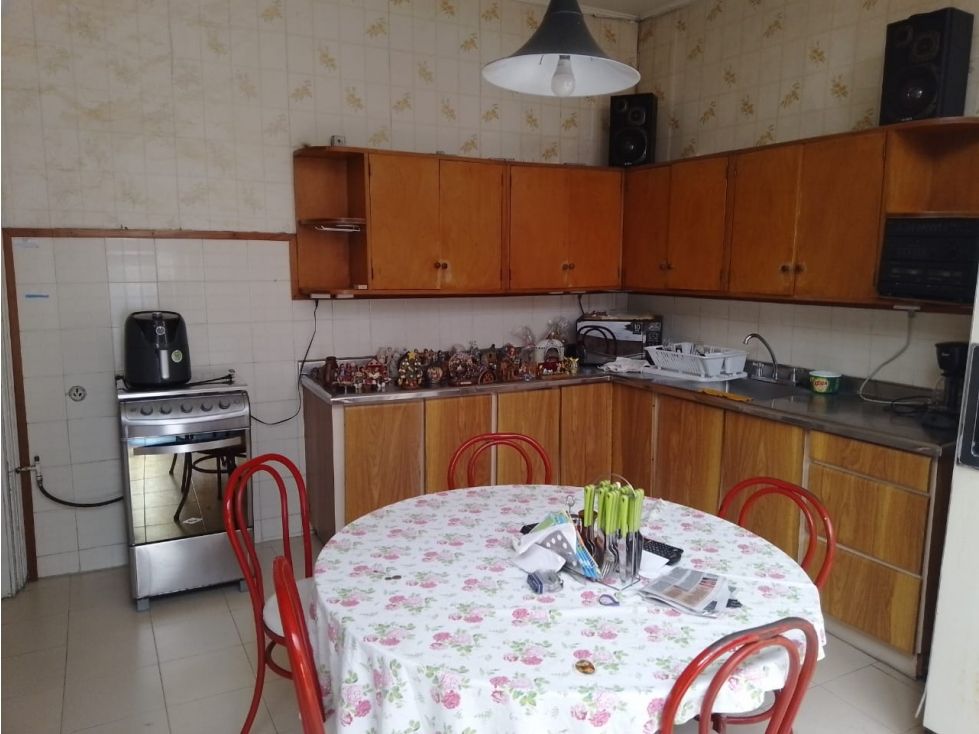 Casa en venta Antioquia Medellín La Candelaria 369 m2 Habitaciones 4 Baños 2 Garajes 1 Precio $1400000000