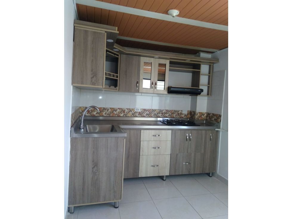 Apartamento en venta Antioquia Medellín Enciso 60 m2 Habitaciones 3 Baños 0 Garajes 1 Precio $205000000