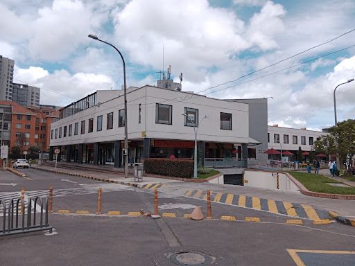 Oficina en arriendo Cundinamarca Bogotá Mónaco 25 m2 Habitaciones 0 Baños 1 Garajes 0 Precio $1600000