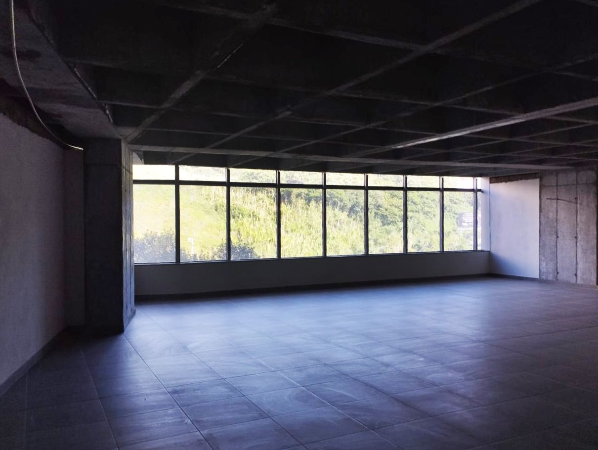 Oficina en arriendo Antioquia Medellín Altos Del Poblado 133 m2 Habitaciones 0 Baños 10 Garajes 4 Precio $8200000