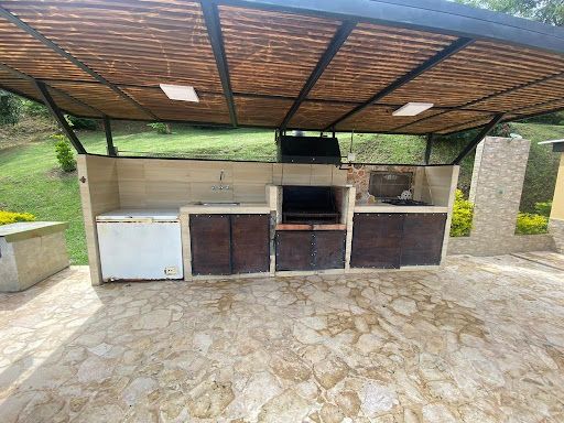 Finca en venta Antioquia Sopetrán Sopetran 360 m2 Habitaciones 11 Baños 21 Garajes 10 Precio $1250000000