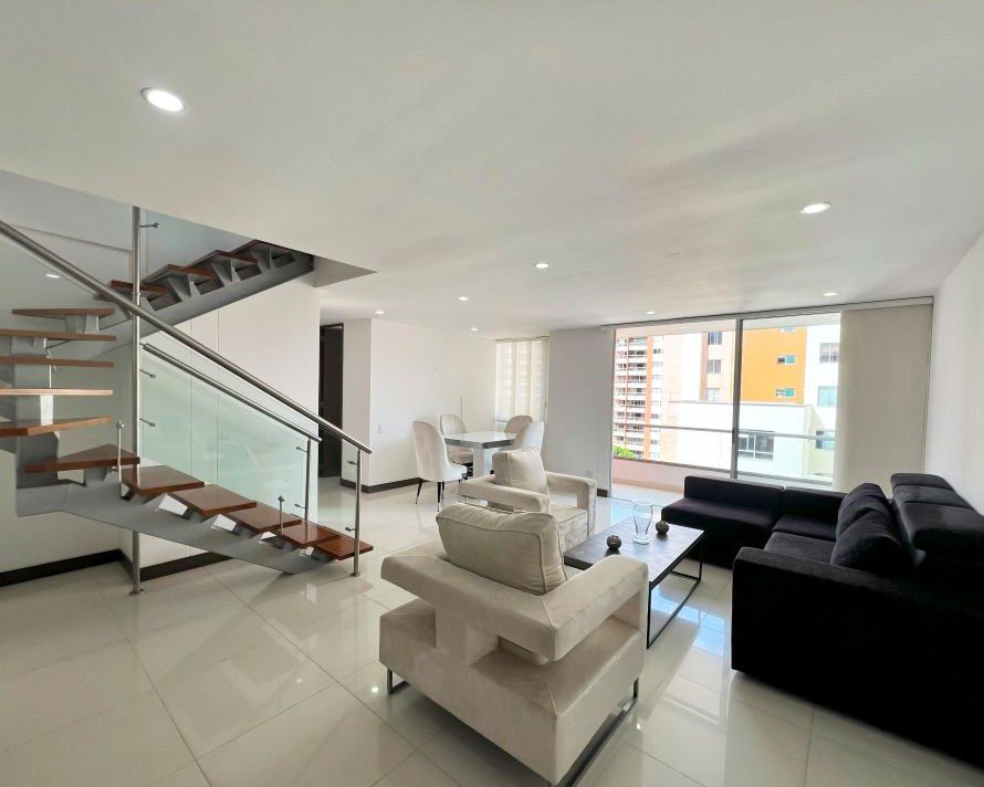 Apartamento en venta Antioquia Envigado El Esmeraldal 114 m2 Habitaciones 3 Baños 4 Garajes 3 Precio $910000000