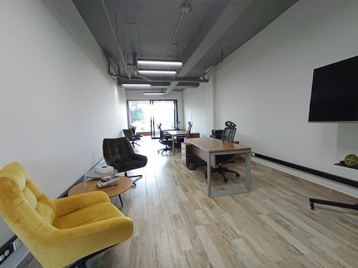 Oficina en arriendo Antioquia Envigado Envigado 64 m2 Habitaciones 0 Baños 0 Garajes 2 Precio $5300000