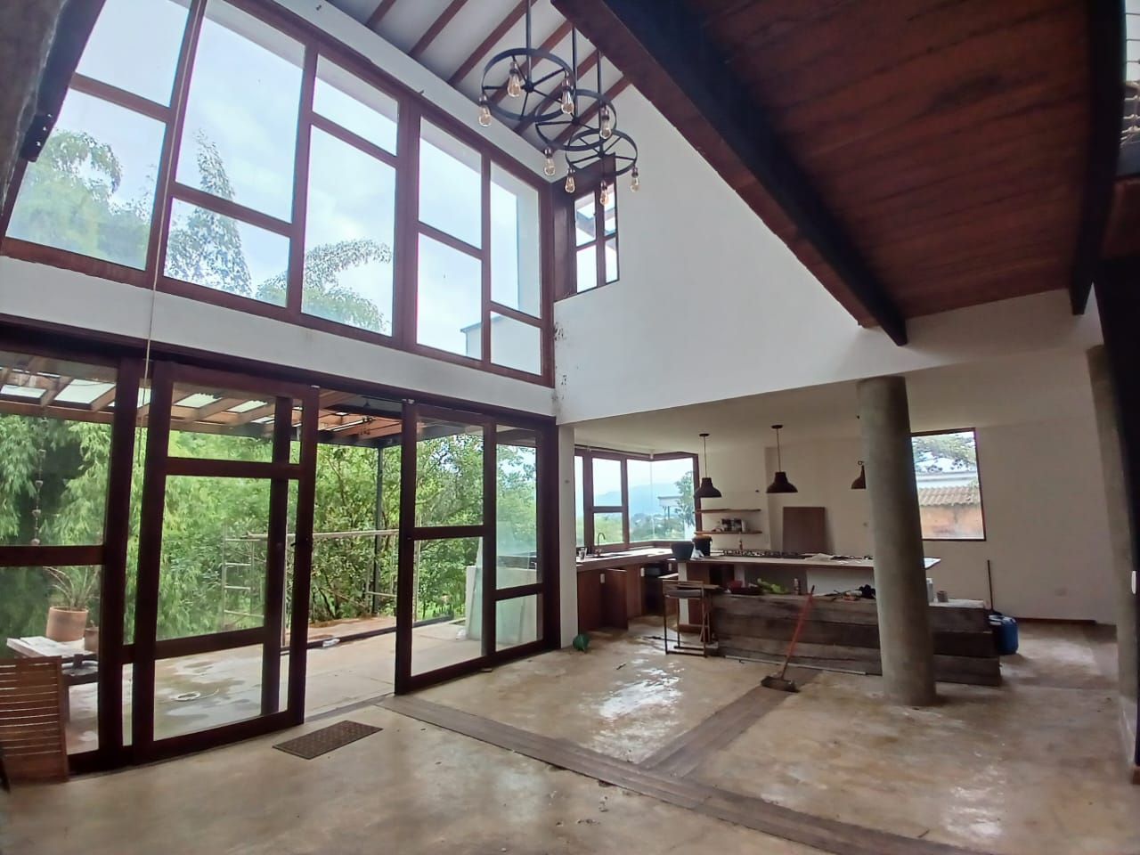 Casa Campestre en arriendo Risaralda Pereira Pereira 280 m2 Habitaciones 4 Baños 4 Garajes 8 Precio $4000000