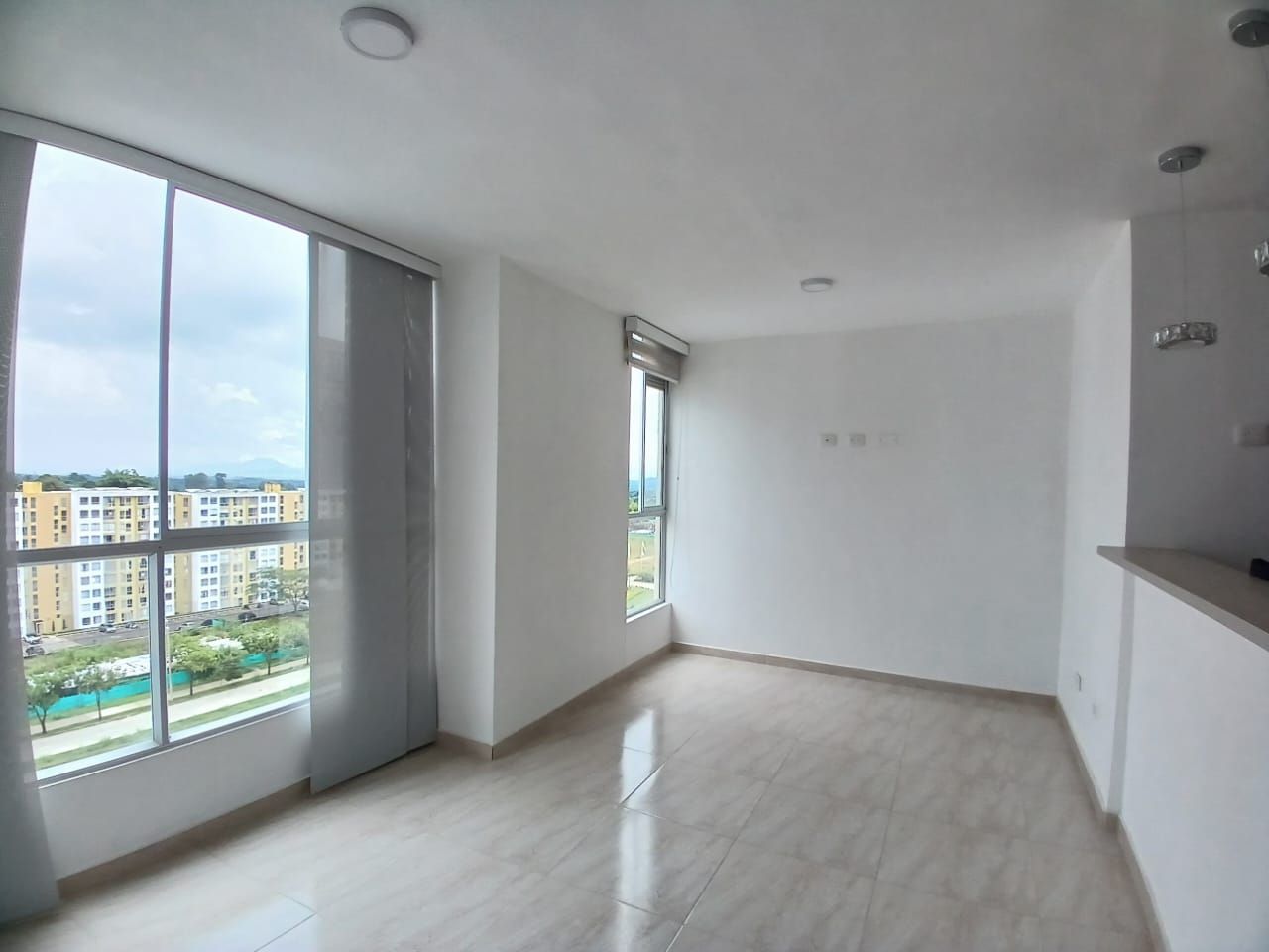 Apartamento en arriendo Risaralda Pereira Eben Ezer 55 m2 Habitaciones 3 Baños 2 Garajes 2 Precio $1350000