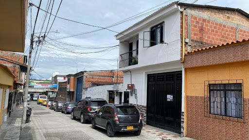 Casa en venta Caldas Chinchiná Chinchiná 300 m2 Habitaciones 3 Baños 0 Garajes 1 Precio $730000000