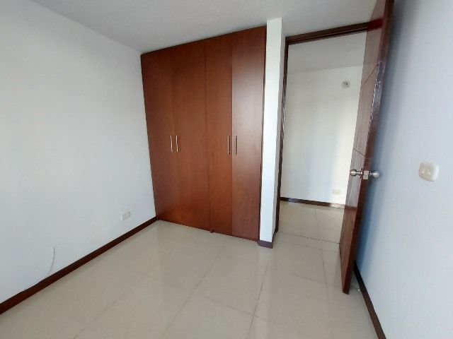 Apartamento en arriendo Antioquia Medellín Castropol 72 m2 Habitaciones 3 Baños 2 Garajes 2 Precio $3300000
