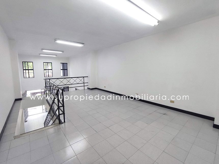 Local en arriendo Antioquia Medellín Lorena 90 m2 Habitaciones 0 Baños 1 Garajes 0 Precio $5000000