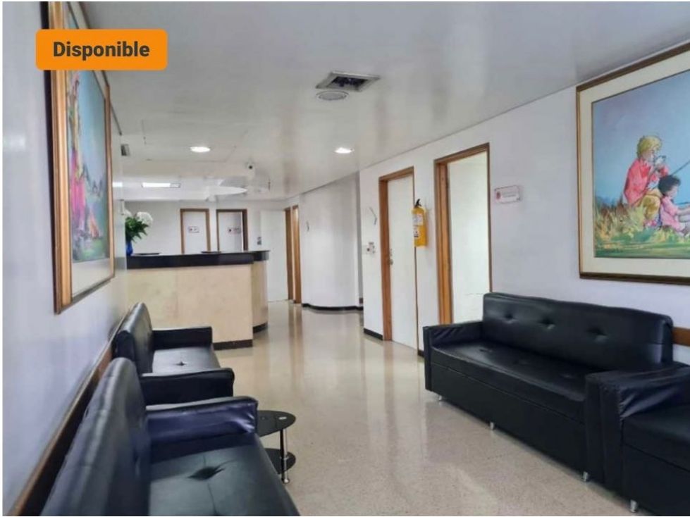 Oficina en venta Antioquia Medellín Alejandria 200 m2 Habitaciones 0 Baños 6 Garajes 4 Precio $1500000000