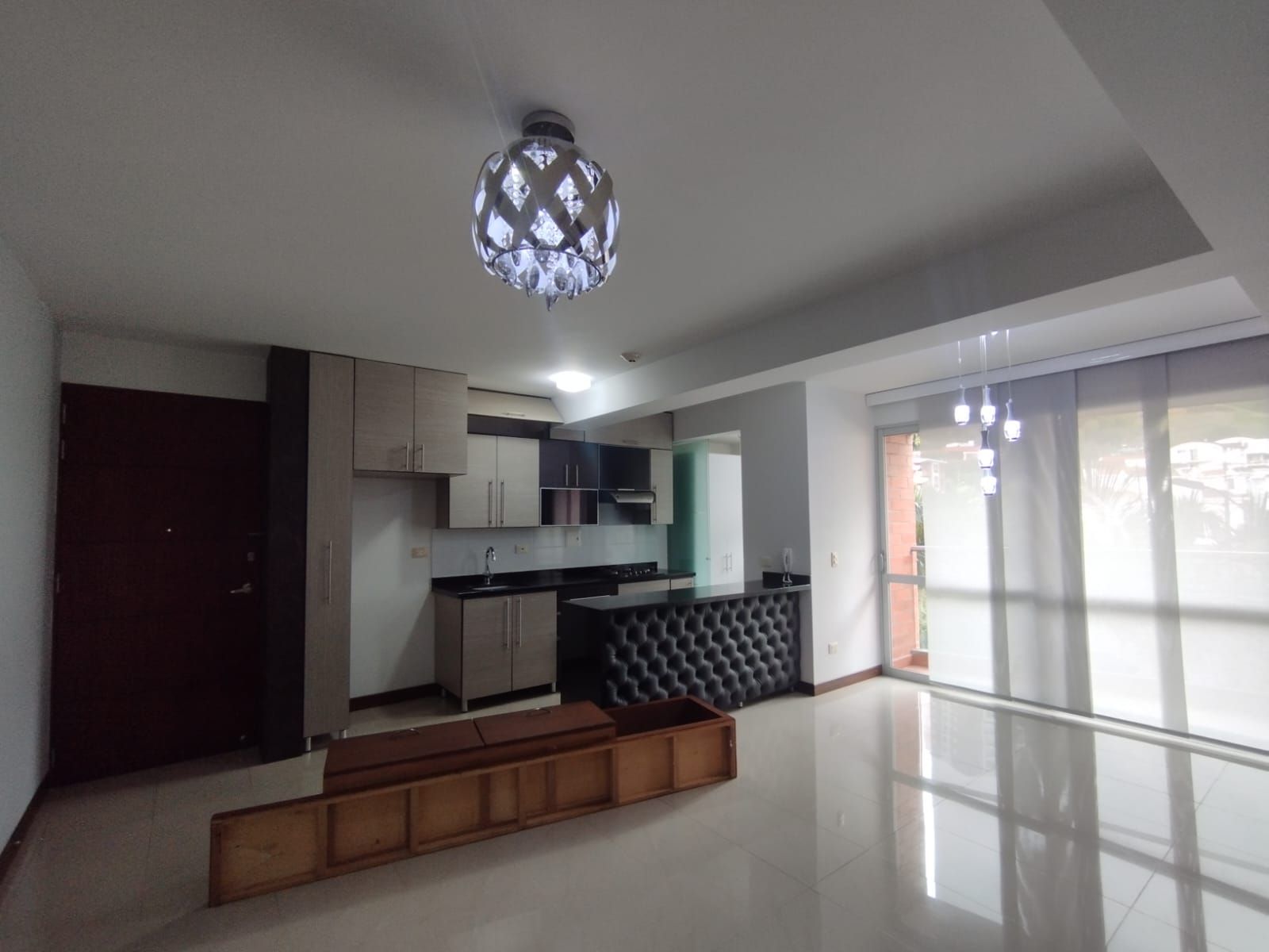 Apartamento en arriendo Risaralda Pereira Pinares Alto 78 m2 Habitaciones 2 Baños 2 Garajes 3 Precio $2800000