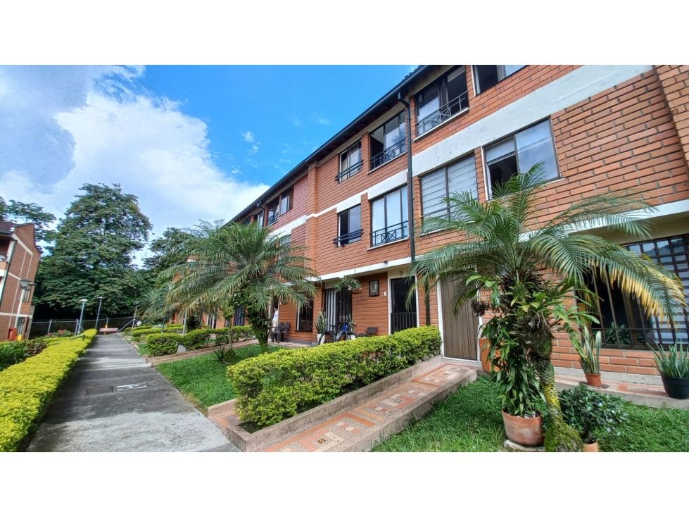 Casa en venta Risaralda Pereira Cr Caminos De Maraya 137 m2 Habitaciones 5 Baños 4 Garajes 1 Precio $450000000