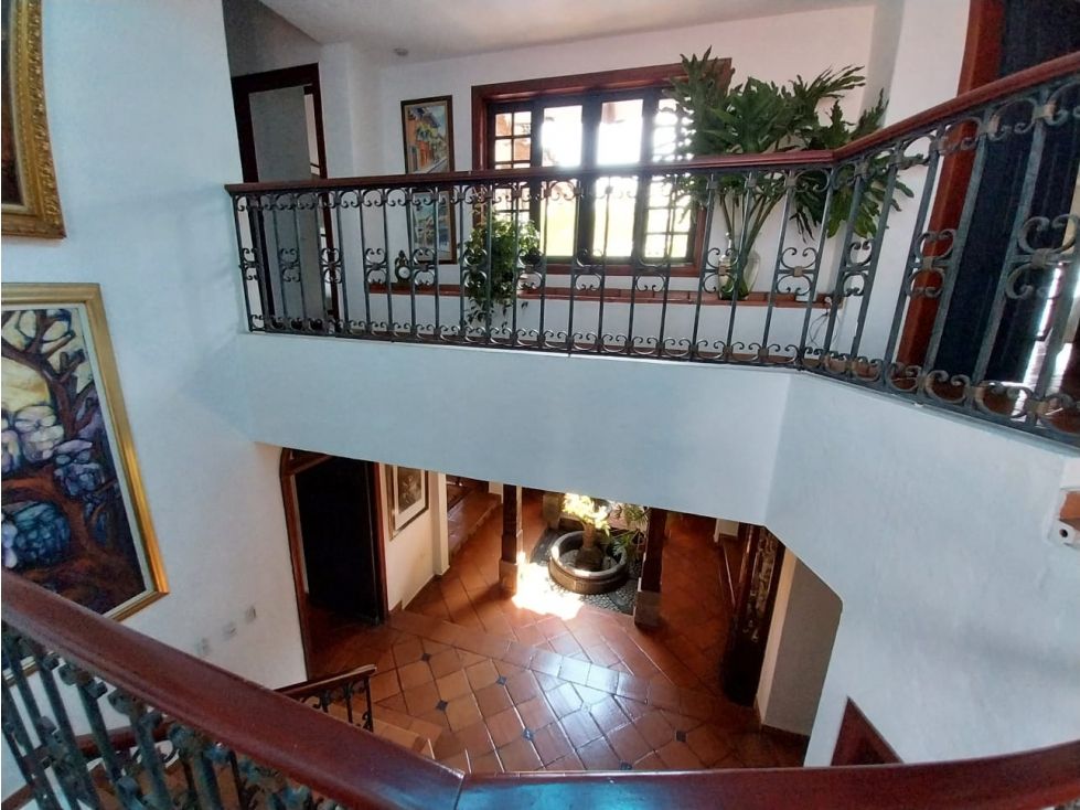 Casa Campestre en arriendo Valle Del Cauca Cali Urbanización Ciudad Jardín 344 m2 Habitaciones 6 Baños 7 Garajes 6 Precio $12000000