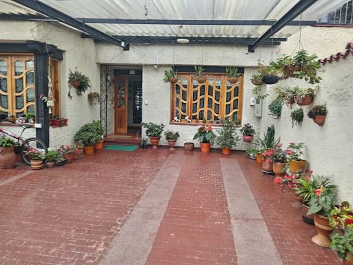 Casa en venta Cundinamarca Bogotá Balcares 210 m2 Habitaciones 3 Baños 3 Garajes 4 Precio $1200000000