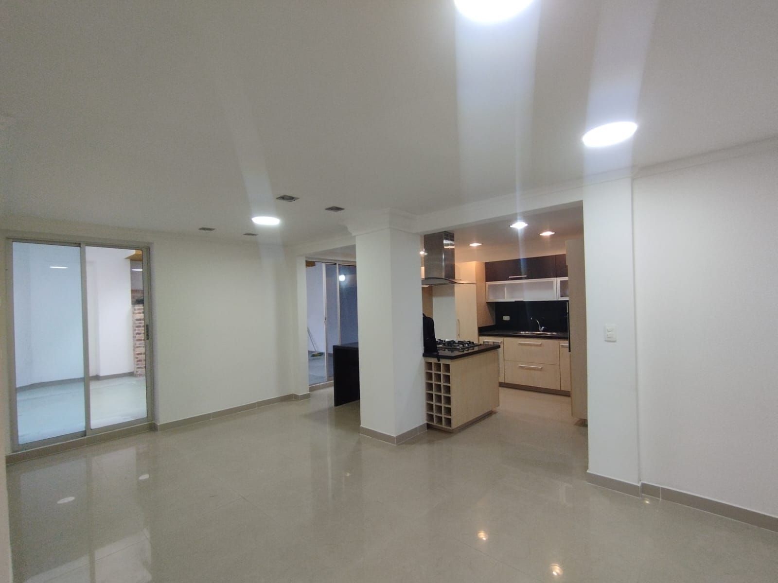Apartamento en arriendo o venta Risaralda Pereira Los Angeles 140 m2 Habitaciones 2 Baños 2 Garajes 1 Precio venta $590000000 Precio arriendo $3250000