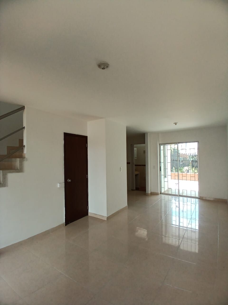 Casa en venta Risaralda Pereira La Villa 162 m2 Habitaciones 3 Baños 6 Garajes 3 Precio $485000000